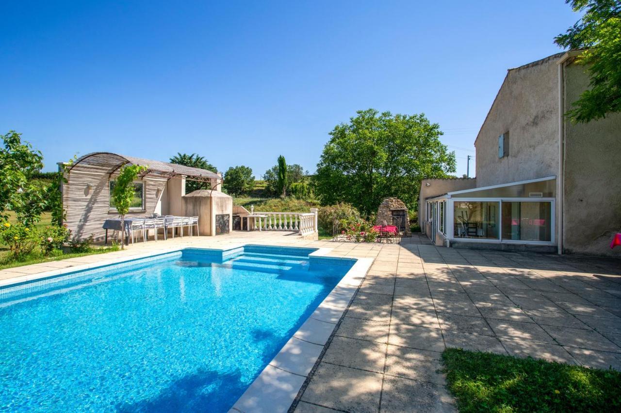 Villa Charmante A La Tour-D'Aigues Avec Piscine Privee Exterior photo
